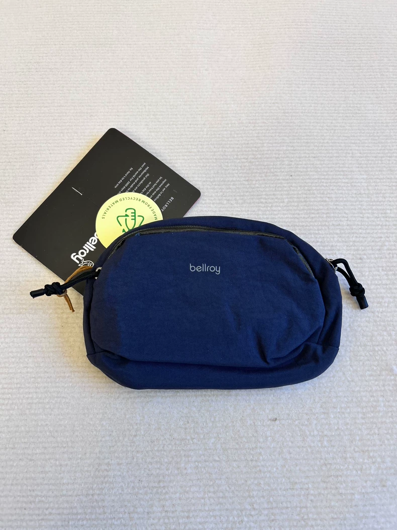 Сумка-органайзер Bellroy Ventu – обзор и цена Tech Accessories Organizer Pouch